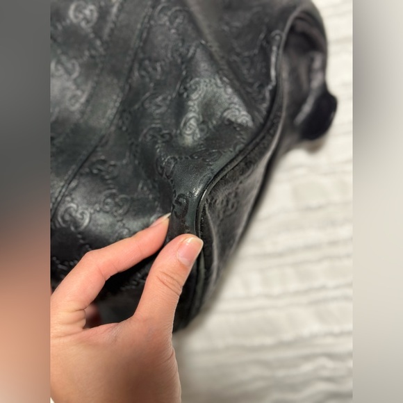 [SOLD] Vintage Gucci Purse! - Picture 12 of 14